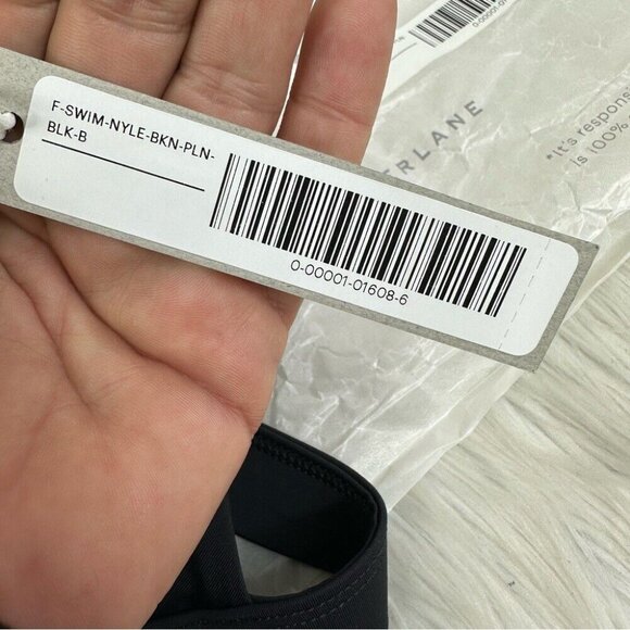 Everlane Women's NWT Black The ReNew Plunge Triangle Swim Top‎ XL/C40.5 - Picture 5 of 11